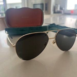 Authentic GUCCI sunglasses - women